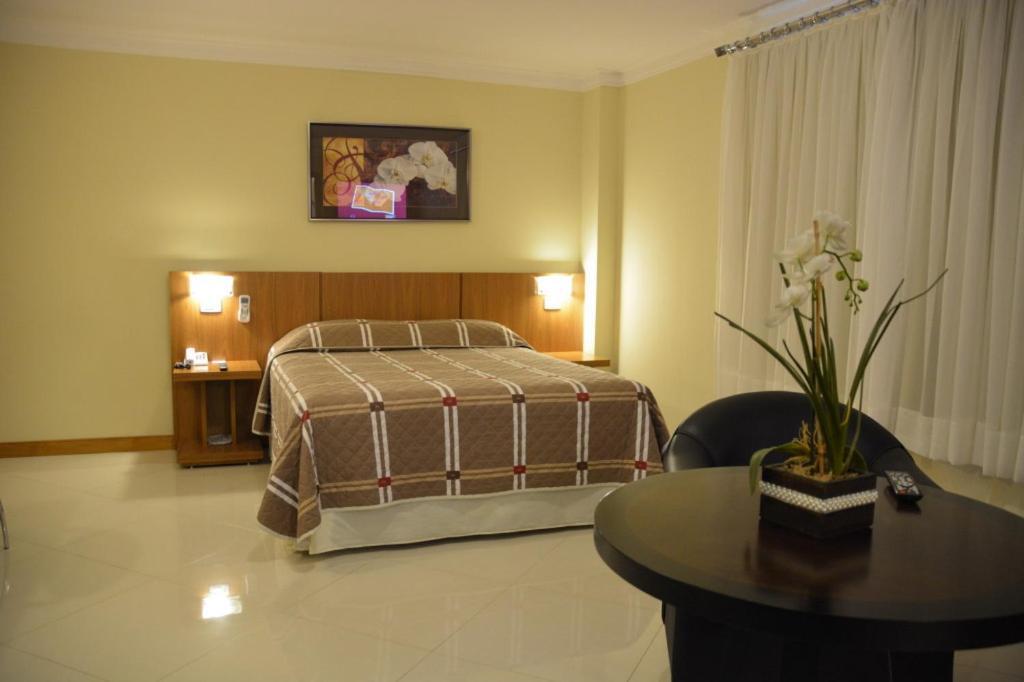 Barbur Center Hotel Ponta Grossa  Extérieur photo