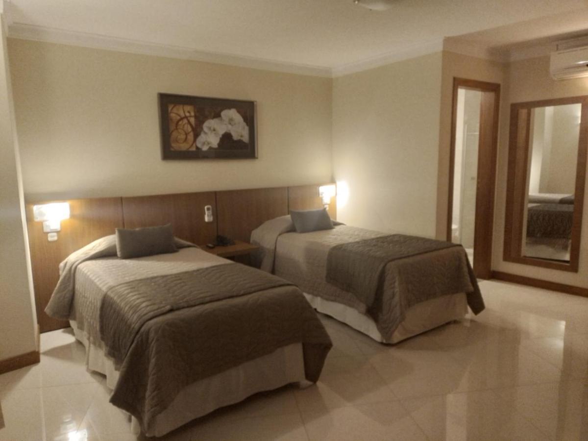 Barbur Center Hotel Ponta Grossa  Extérieur photo