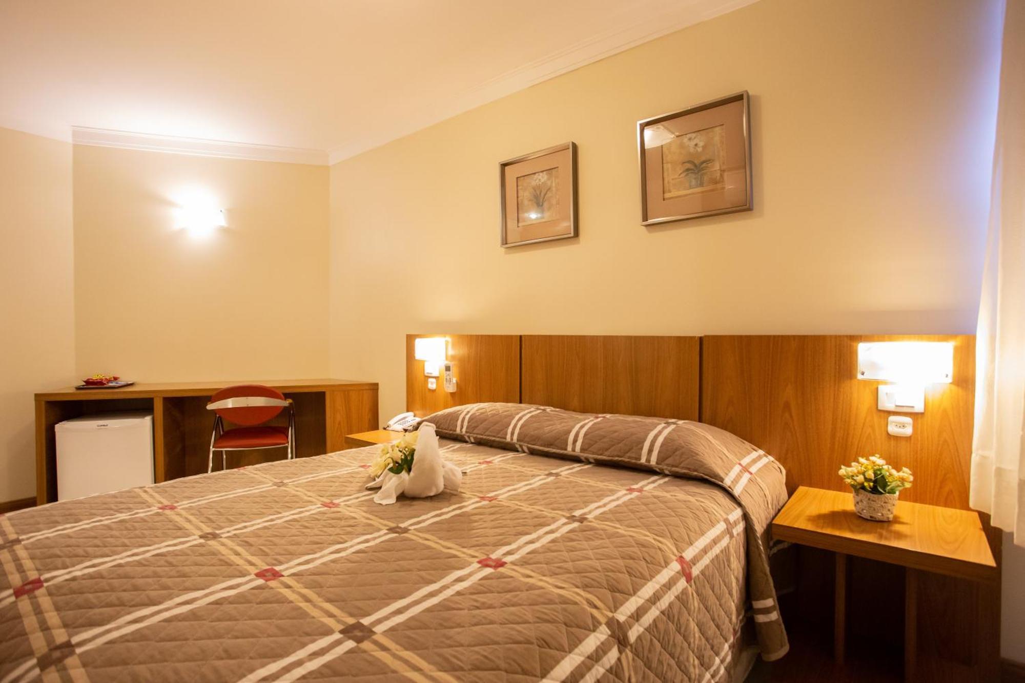 Barbur Center Hotel Ponta Grossa  Extérieur photo