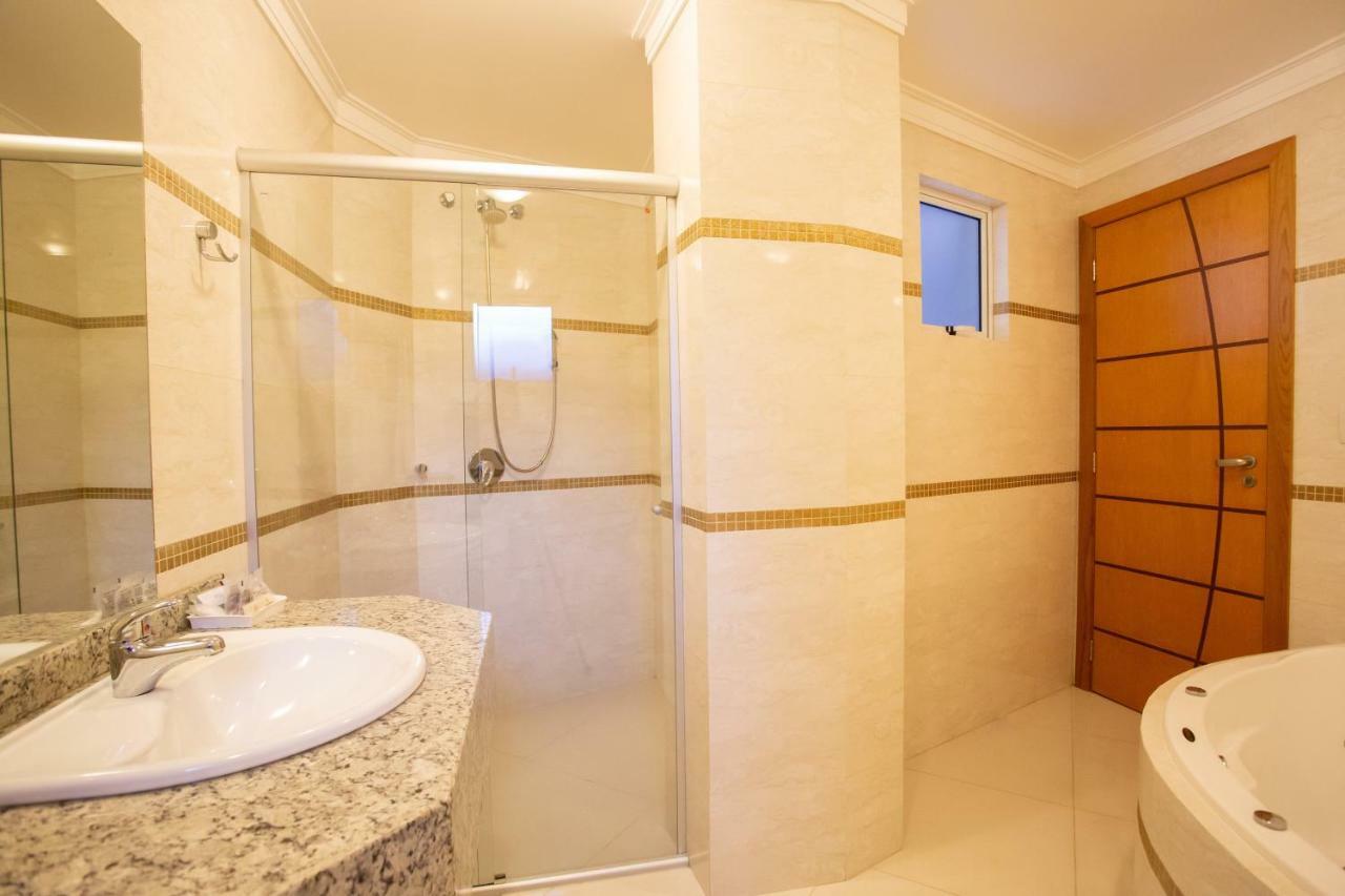 Barbur Center Hotel Ponta Grossa  Extérieur photo